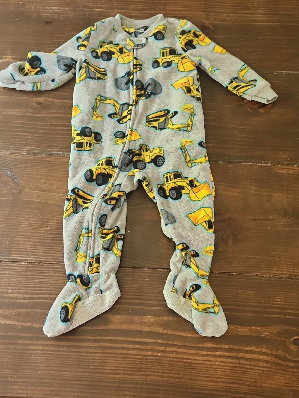 Gray & Yellow Construction Truck Footed One-Piece for Kids
